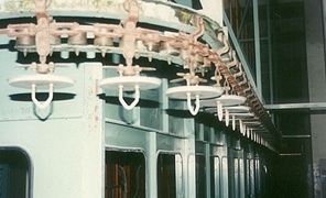 無鉚式鏈條輸送機