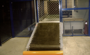 進出口X光機、磅秤輸送系統